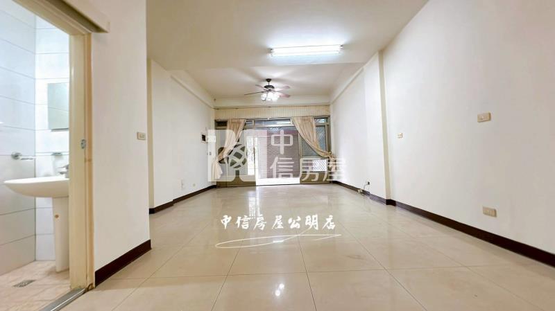 民雄左岸公園店墅房屋室內格局與周邊環境