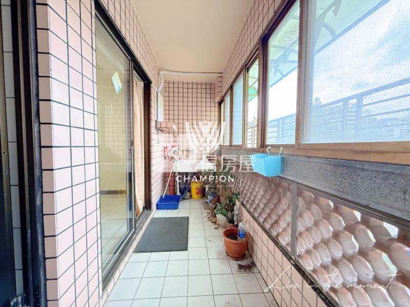 【冠軍】陽光綠大地四房朝外平車房屋室內格局與周邊環境