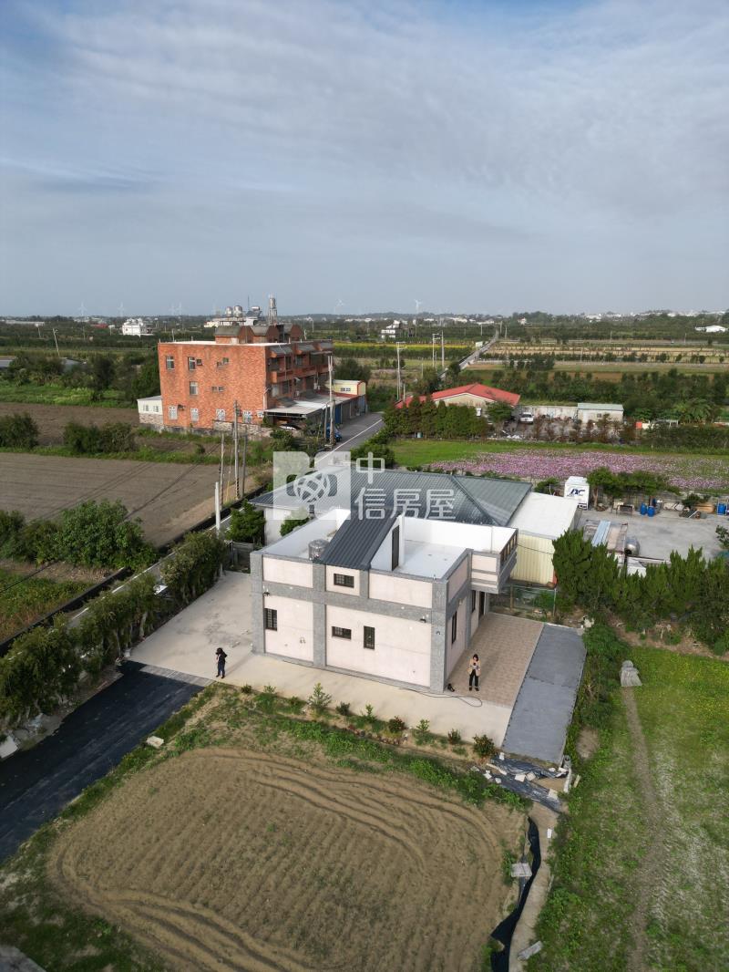 後龍大地坪合法農舍房屋室內格局與周邊環境