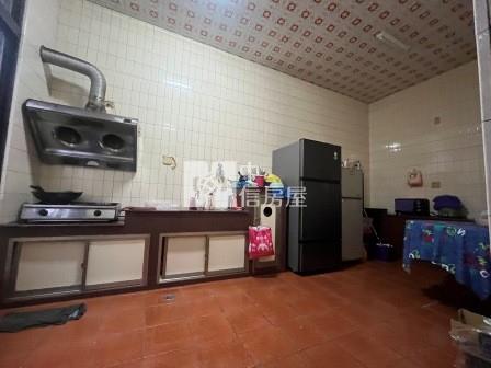 屏東房屋-東港優質商圈店面房屋室內格局與周邊環境