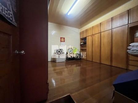 屏東房屋-東港優質商圈店面房屋室內格局與周邊環境