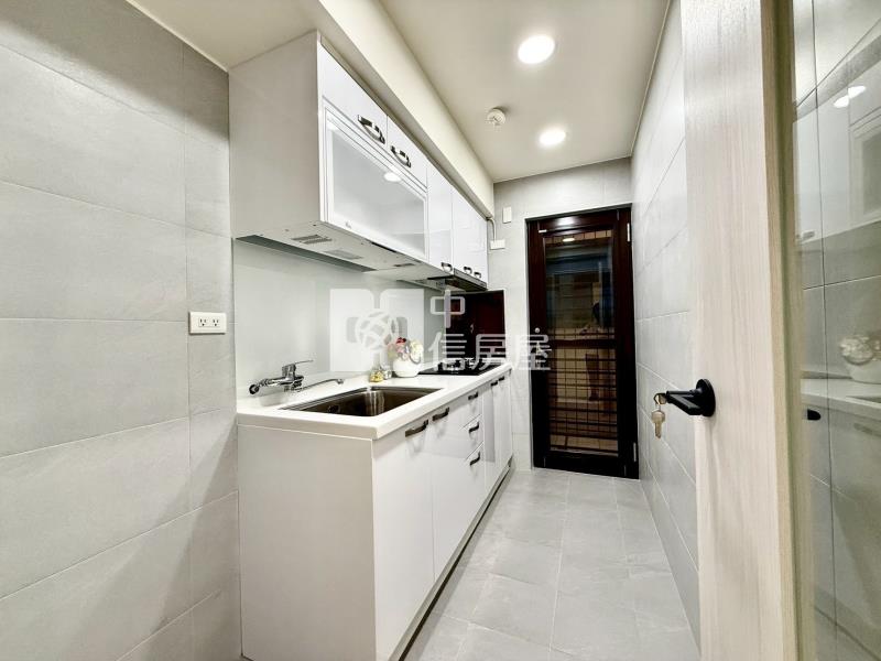 藝文特區精美大四房房屋室內格局與周邊環境