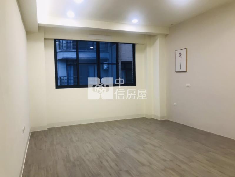 崇明學區時尚孝親車墅房屋室內格局與周邊環境