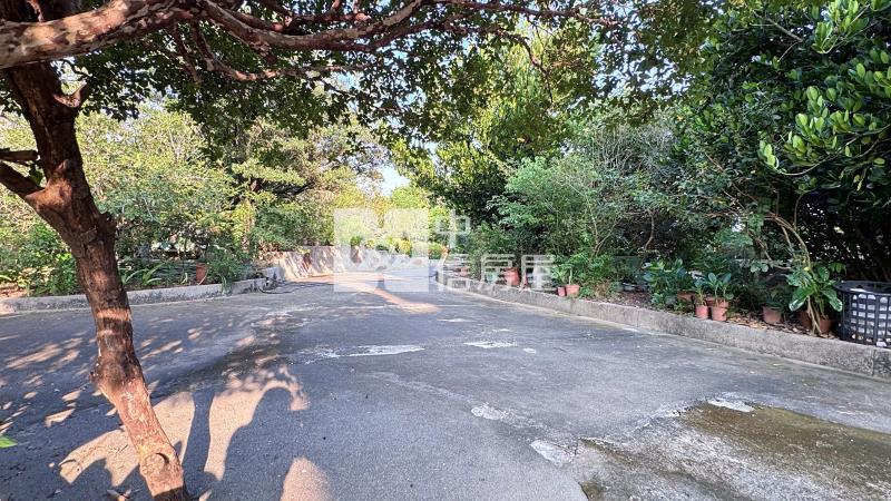 高雄農舍-旗山大路邊面寬合法農舍房屋室內格局與周邊環境