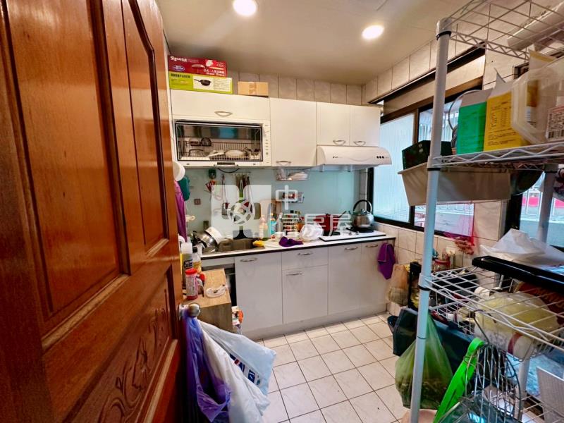 楊梅國中低總價採光好華廈3房車房屋室內格局與周邊環境