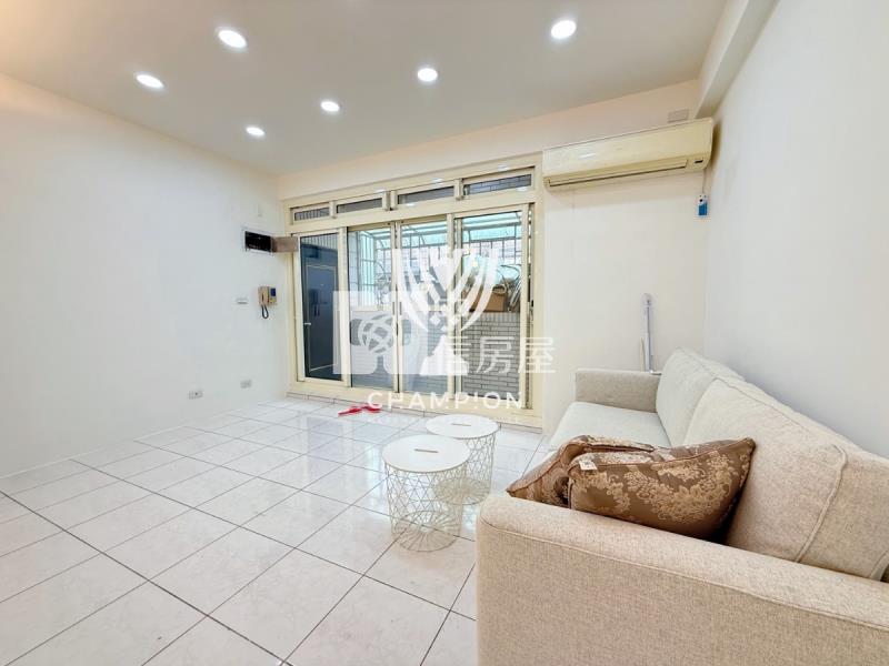 【冠軍】大慶明亮精裝三房房屋室內格局與周邊環境