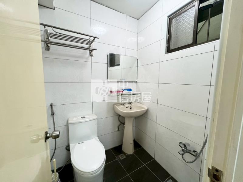 沙鹿公明國小透天厝房屋室內格局與周邊環境