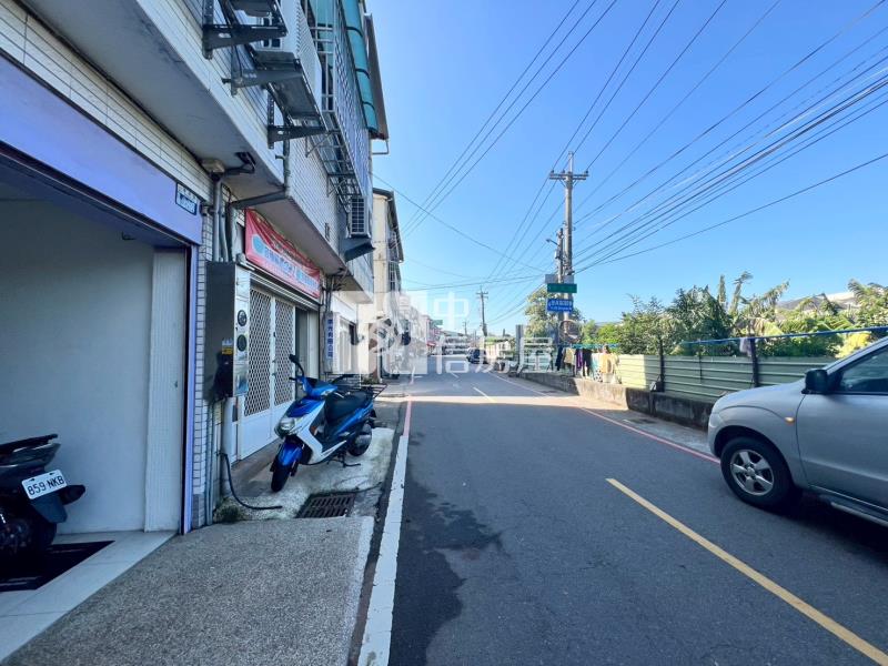 沙鹿公明國小透天厝房屋室內格局與周邊環境