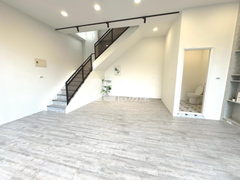 太平角間精美店面房屋室內格局與周邊環境