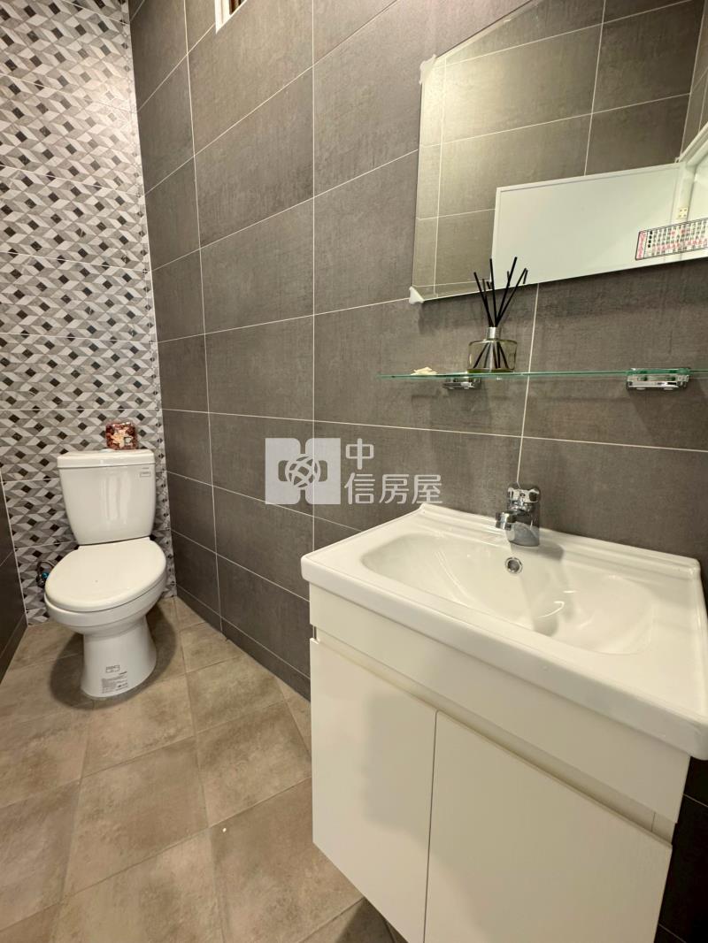 正太平路精裝美樓店B房屋室內格局與周邊環境