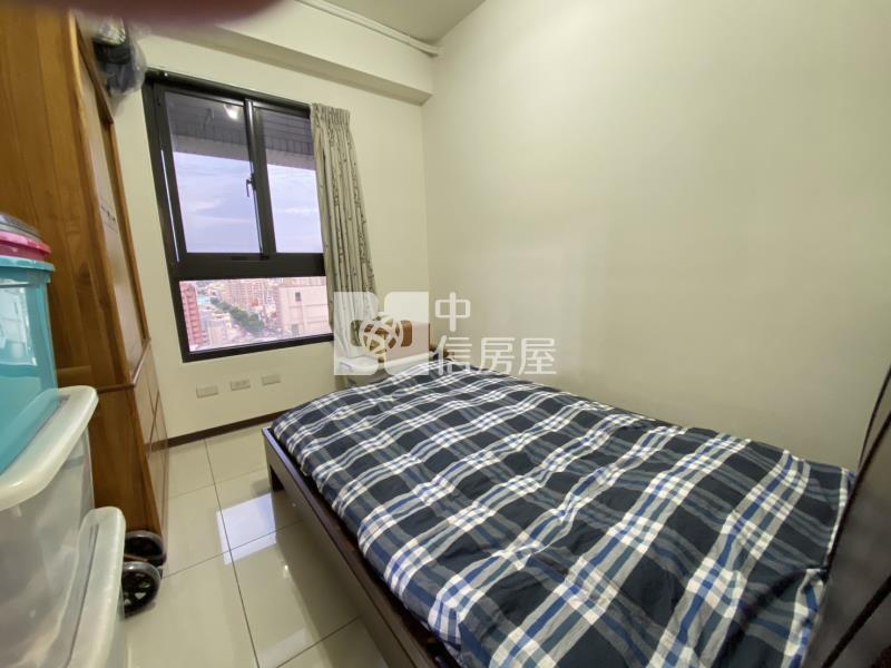 興大輕屋齡三房雙車帝王視野戶房屋室內格局與周邊環境