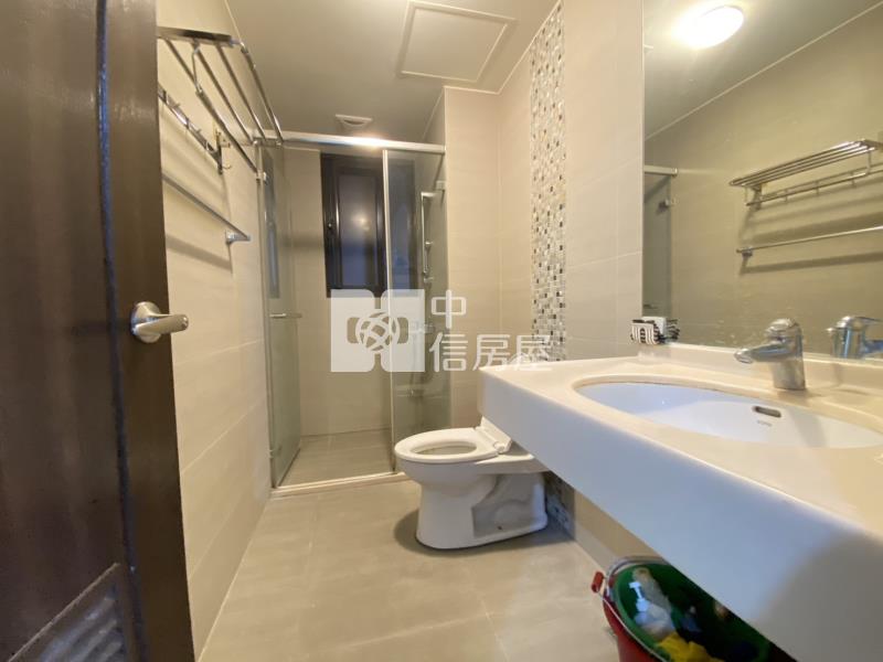 興大輕屋齡三房雙車帝王視野戶房屋室內格局與周邊環境