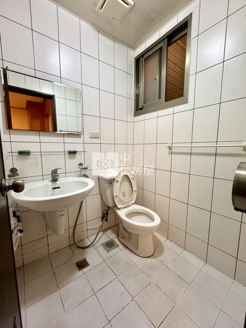 楊梅蘋果村方便停車好規劃房屋室內格局與周邊環境