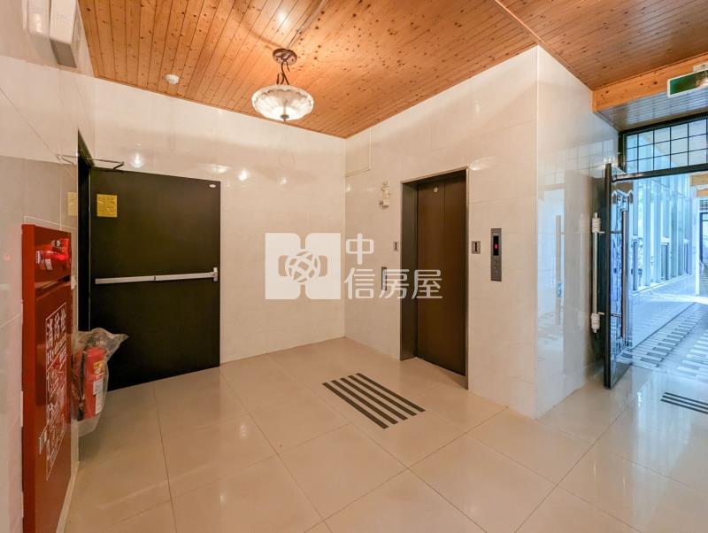 石門湯苑3房+車位房屋室內格局與周邊環境