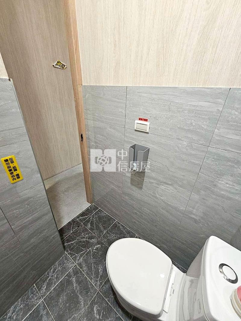 一點利大地坪三角窗房屋室內格局與周邊環境