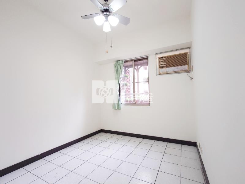 頭家學區開心一百3房電梯直達平車房屋室內格局與周邊環境