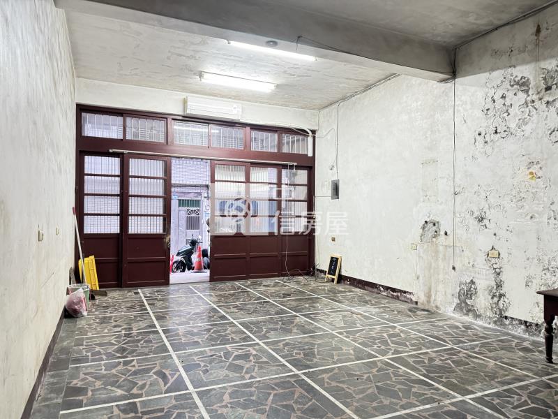 新勢國小旁大地坪透天房屋室內格局與周邊環境