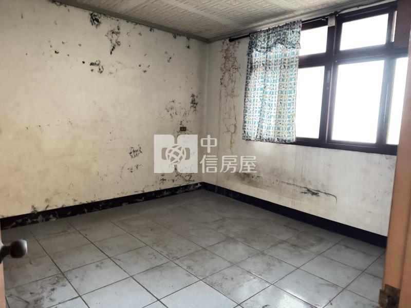 新勢國小旁大地坪透天房屋室內格局與周邊環境