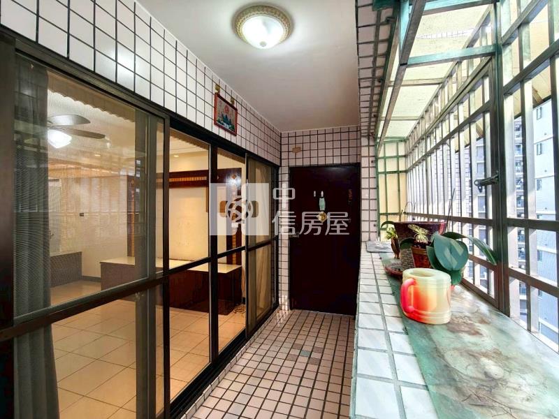 正樹孝商圈二房平車美廈房屋室內格局與周邊環境