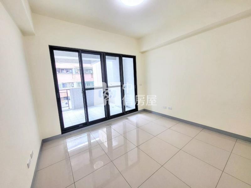 興嘉商圈全新別墅房屋室內格局與周邊環境