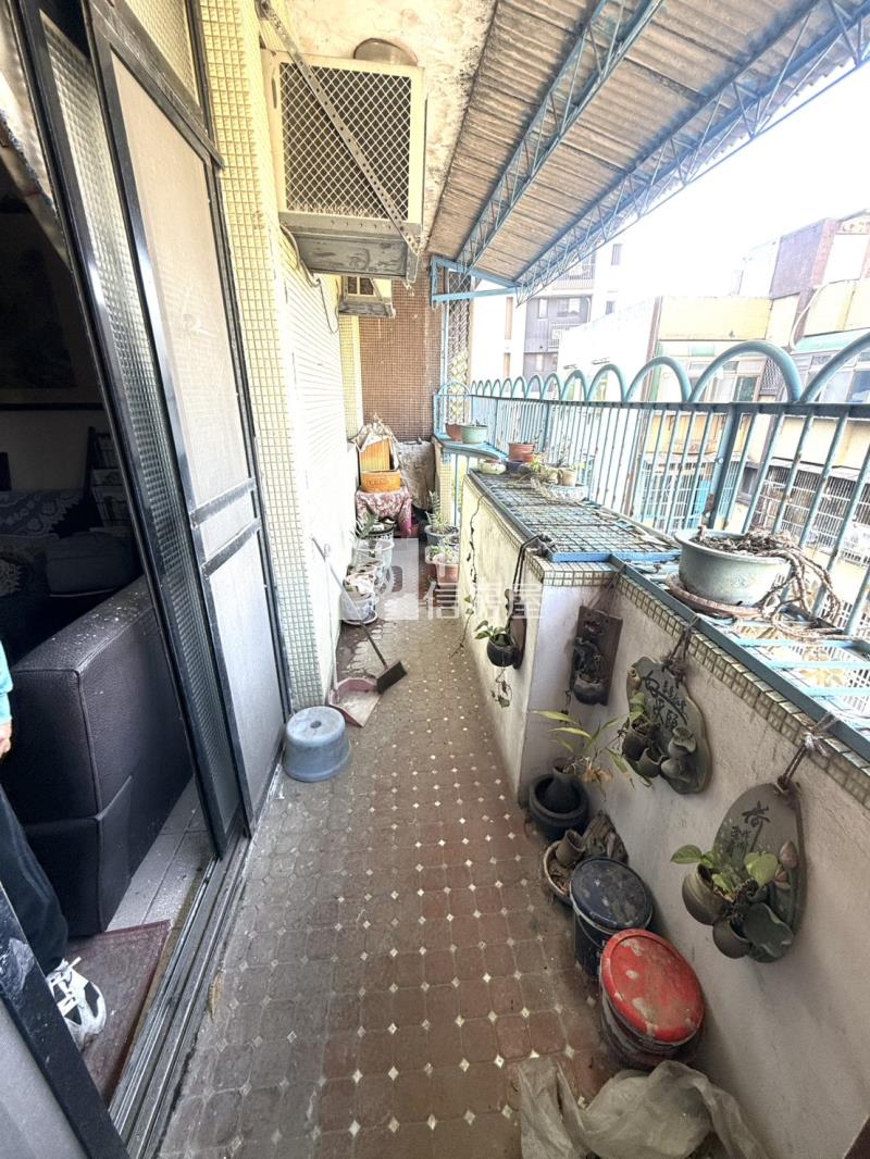 專-中原家樂福低總價DIY3房公寓房屋室內格局與周邊環境