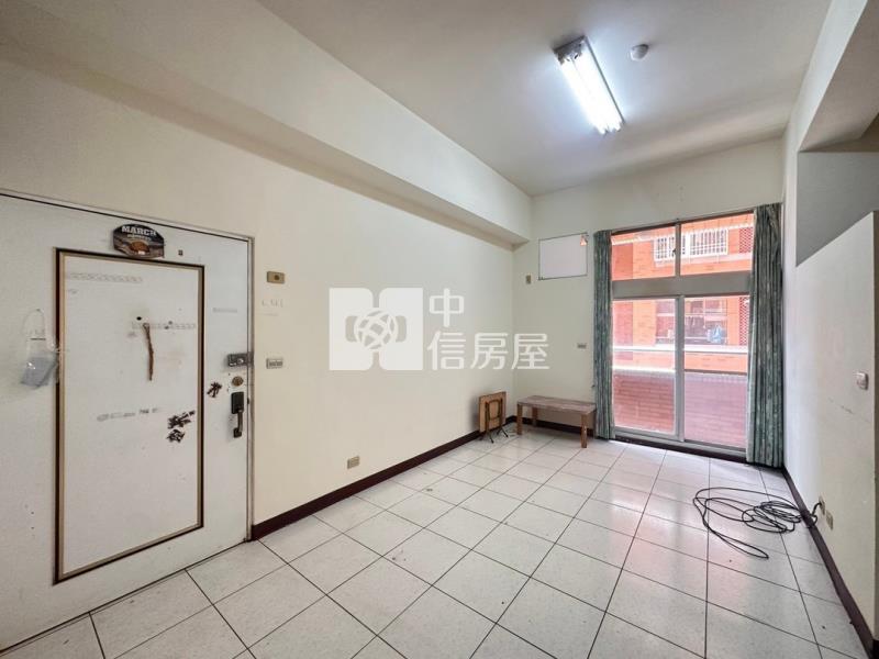 工學商圈秒殺兩房平車房屋室內格局與周邊環境