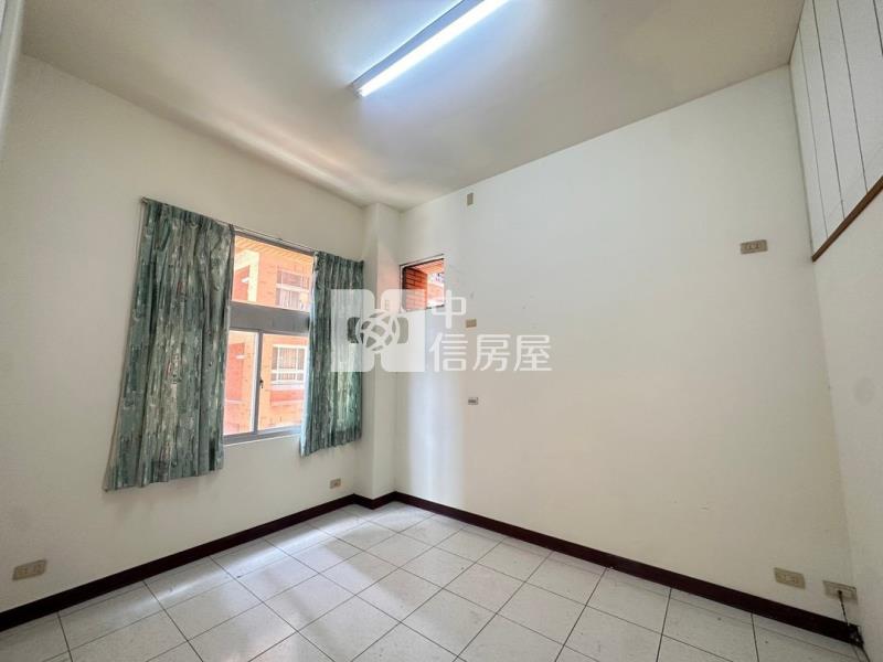 工學商圈秒殺兩房平車房屋室內格局與周邊環境