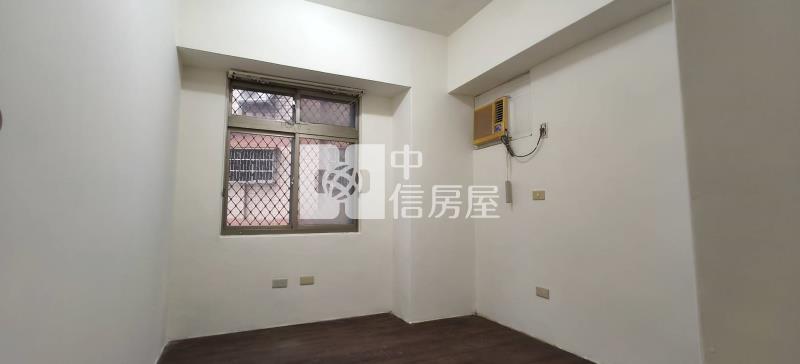 新明市場旁三房車房屋室內格局與周邊環境