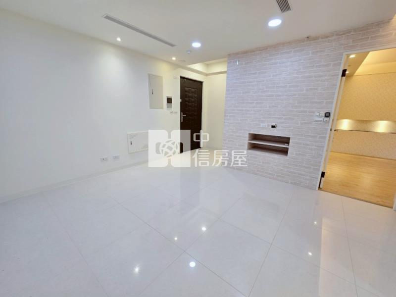 鉑金精品兩房+車B086房屋室內格局與周邊環境