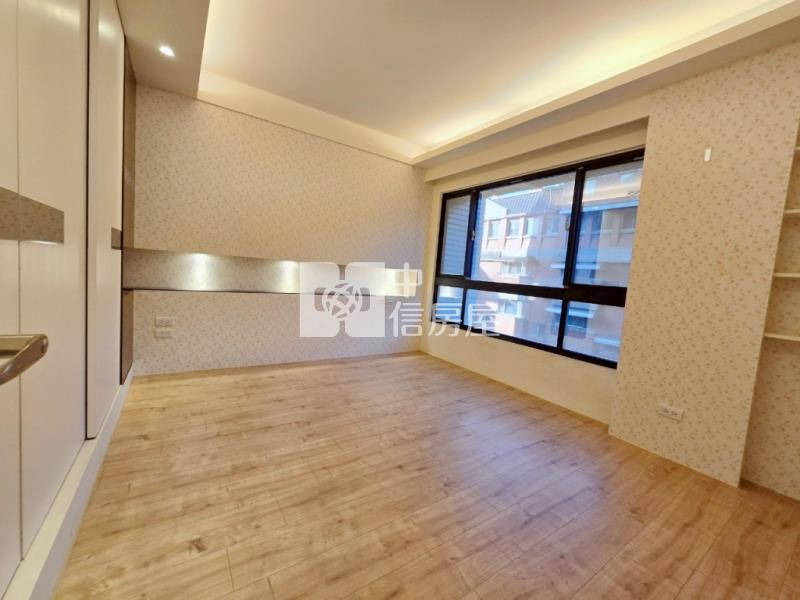 鉑金精品兩房+車B086房屋室內格局與周邊環境