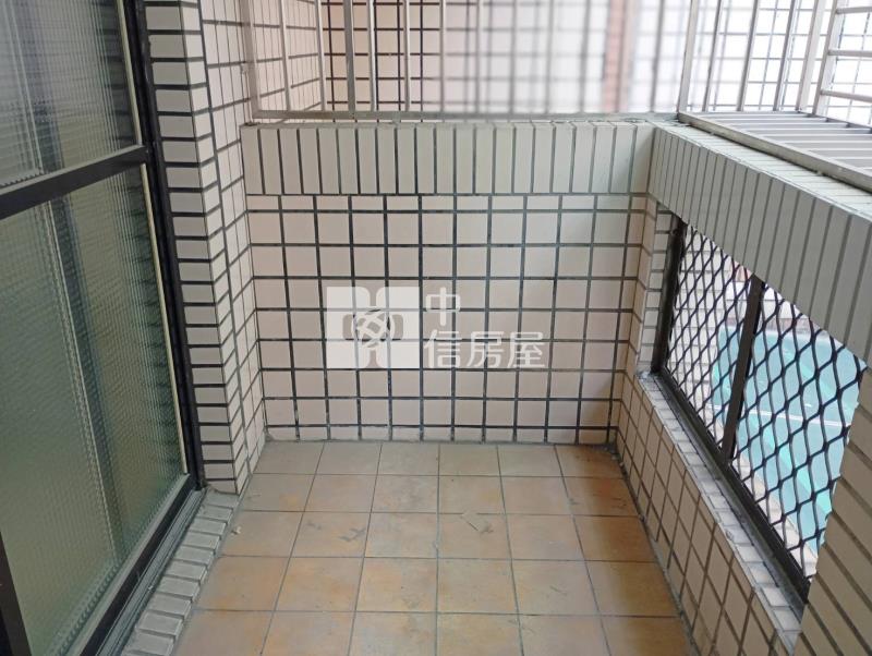 長億小鎮旁全新整理透天房屋室內格局與周邊環境