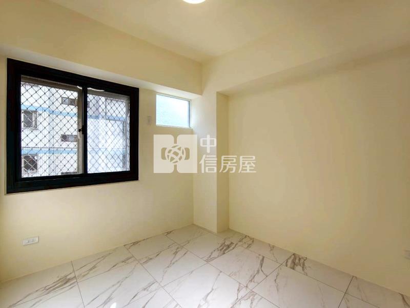 東山商圈三房平車美廈房屋室內格局與周邊環境