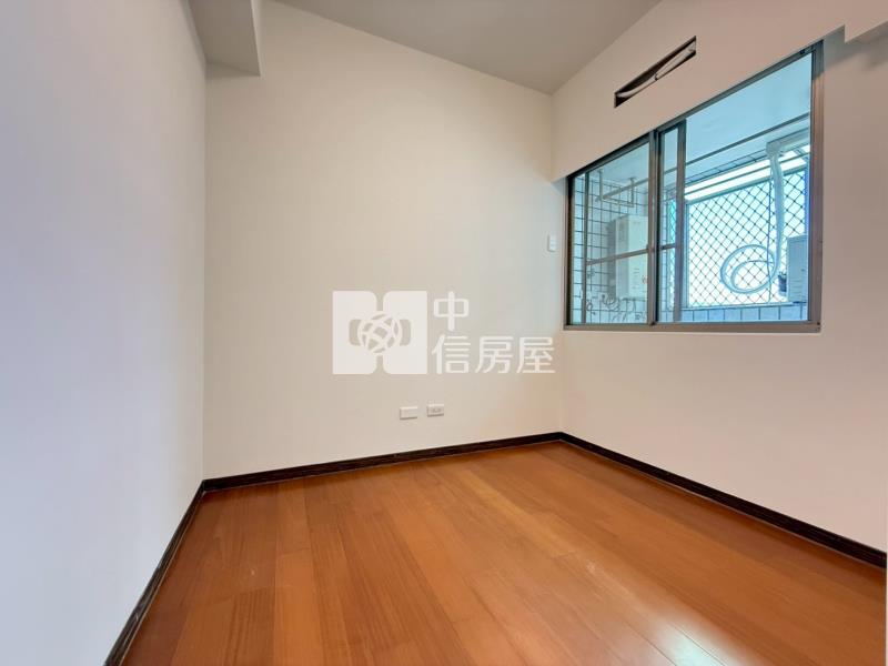 凱悅VIP精美全新整理三房平車(專任）房屋室內格局與周邊環境