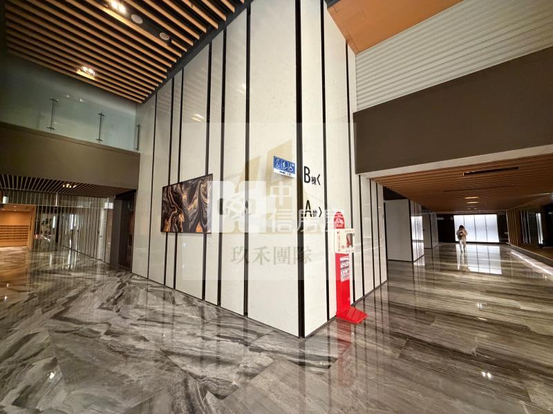 【玖禾】【專】高鐵站前事務所輕裝潢 房車房屋室內格局與周邊環境