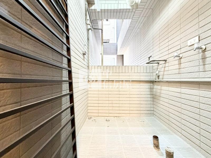 獨家!佳福柏斯市高樓全新三房平車房屋室內格局與周邊環境