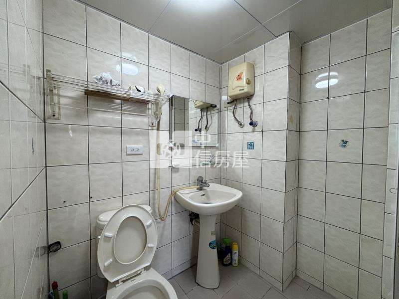 內壢環中商圈美套房房屋室內格局與周邊環境