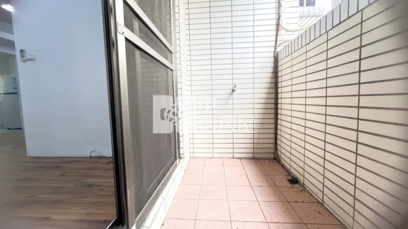 愛買、大慶捷運 4房加車位房屋室內格局與周邊環境