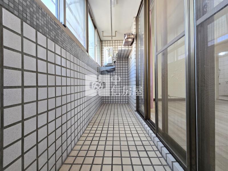 龍邦鳳翔高樓層兩房平車(專任)房屋室內格局與周邊環境