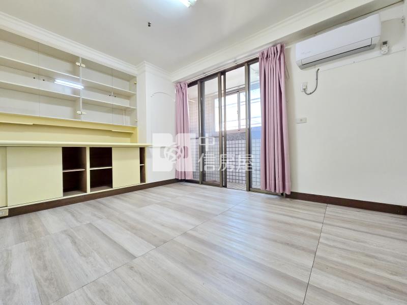 龍邦鳳翔高樓層兩房平車(專任)房屋室內格局與周邊環境