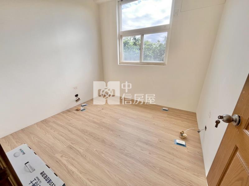 比佛利國家公園三房車房屋室內格局與周邊環境