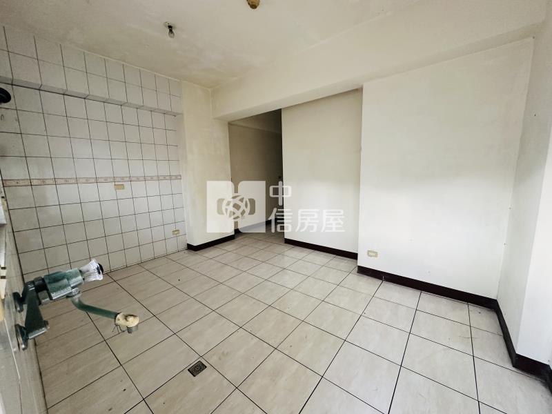 ▲安樂市場旁電梯房屋室內格局與周邊環境