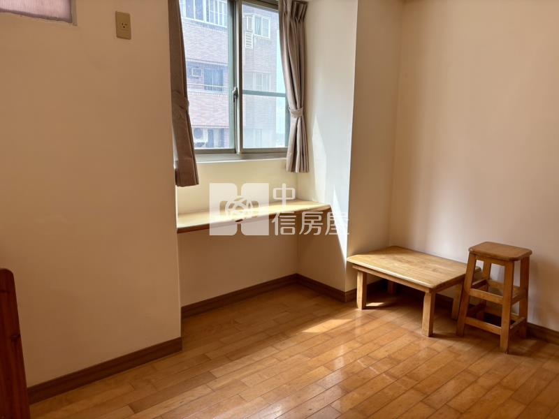 海景富邑3+1房平車電寓房屋室內格局與周邊環境