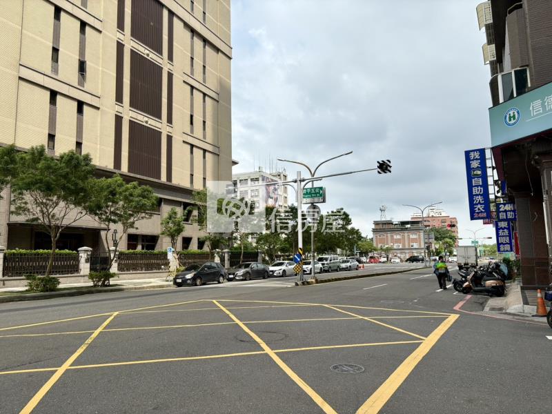 海景富邑3+1房平車電寓房屋室內格局與周邊環境