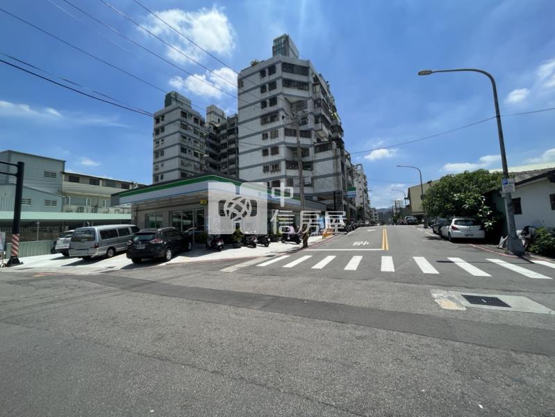 北太平全新整理孝親透天房屋室內格局與周邊環境