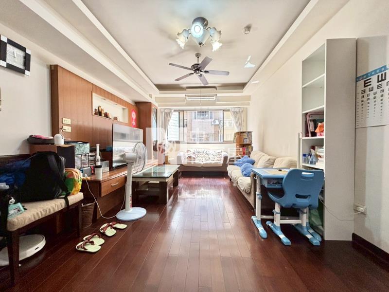 (專)京采3+1房車房屋室內格局與周邊環境