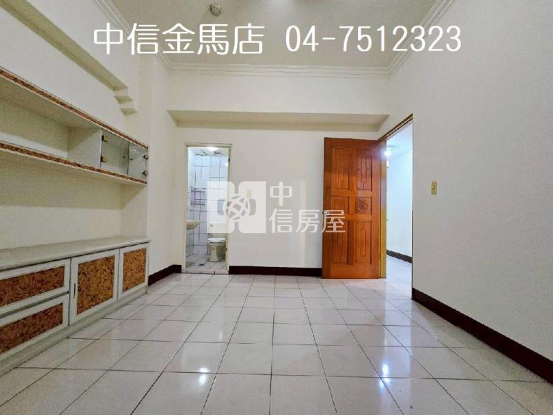 金馬一期三房華廈房屋室內格局與周邊環境