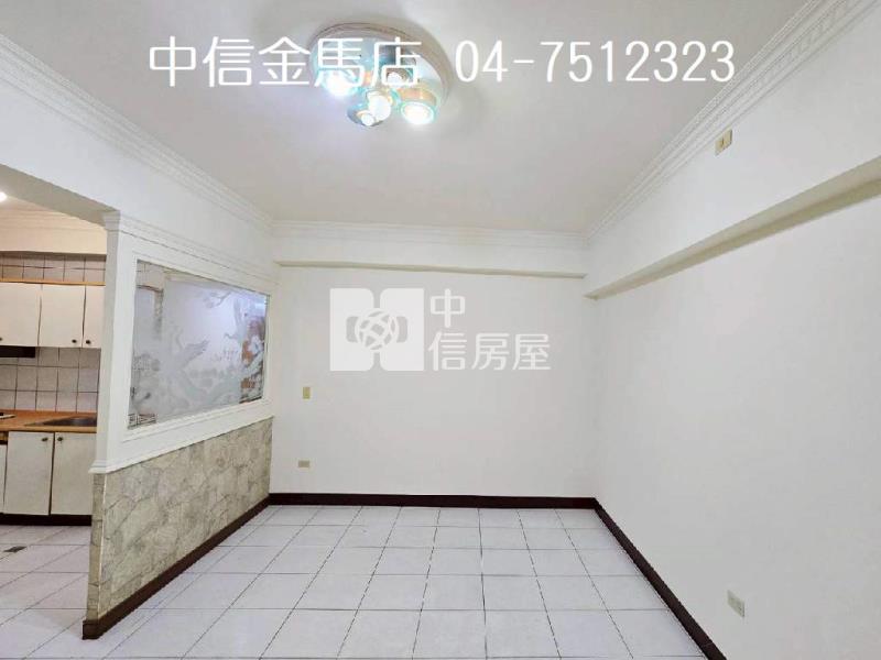 金馬一期三房華廈房屋室內格局與周邊環境