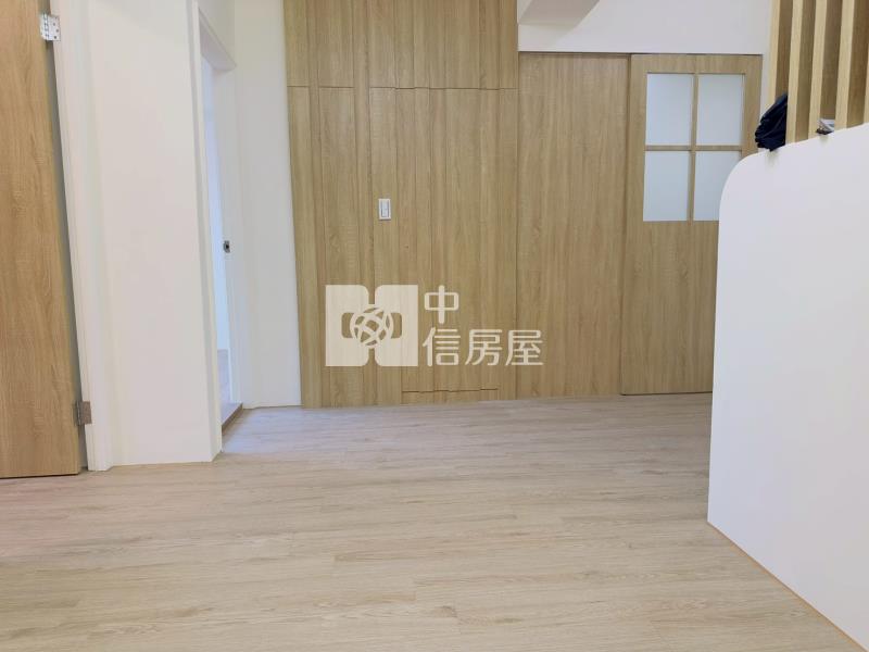 忠貞國小龍岡國中美2房房屋室內格局與周邊環境