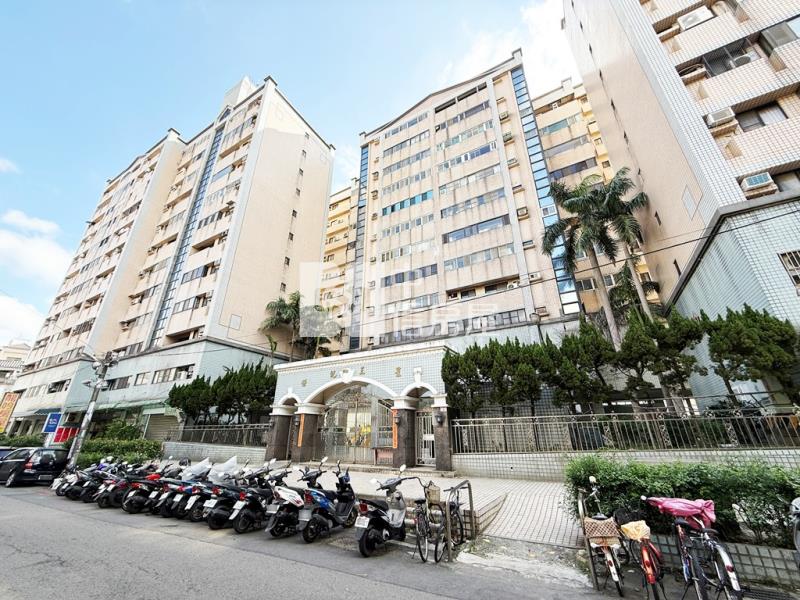 【新世紀】忠福商圈世紀三星3房車房屋室內格局與周邊環境