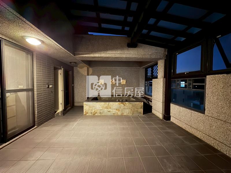 新都生態公園雙車電梯別墅房屋室內格局與周邊環境